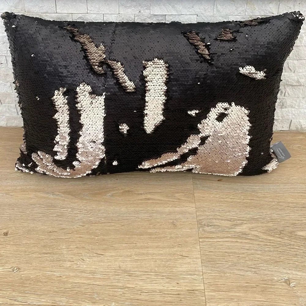 NWOT NEW Aviva Stanoff Black/Bronz Gold Sequin Accent Luxury Down Filled Pillow